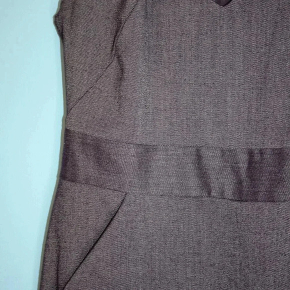 Gap Fitted Sleeveless Dress with Pockets Side Zipper Size 2 - Picture 13 of 14